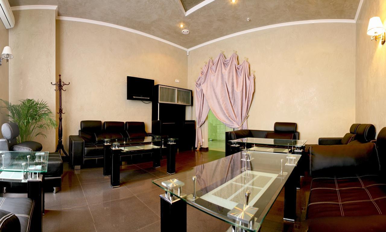 Jaguar Otel Mykolaiv Dış mekan fotoğraf